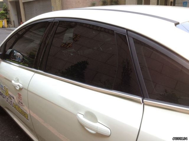 全新 Ford Focus 4D 1600CC 試駕心得