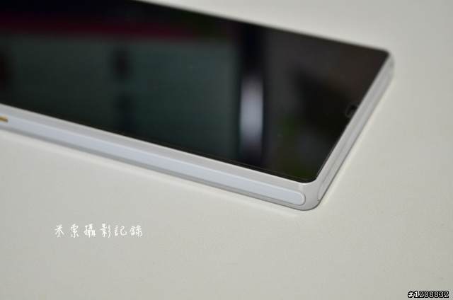 我的XPERIA Z ~白Z掉漆了
