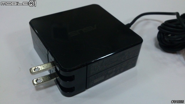 影音商務兼具的變形合體NB--Transformer BookTX300開箱文