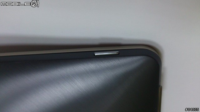 影音商務兼具的變形合體NB--Transformer BookTX300開箱文