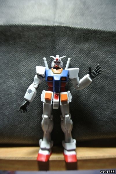 [開箱] Assault Kingdom Vol.01 鋼彈超可動-RX-78-2回歸