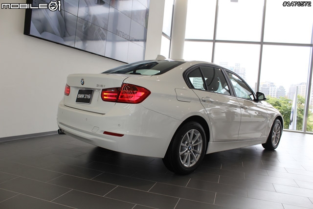BMW316 i 運動房跑車之圖片欣賞