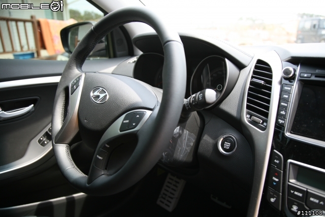 2012 New i30 柴油簡單開箱
