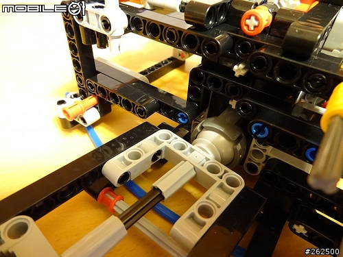 [開箱] LEGO Technic 8110 M-BENZ Unimog U400