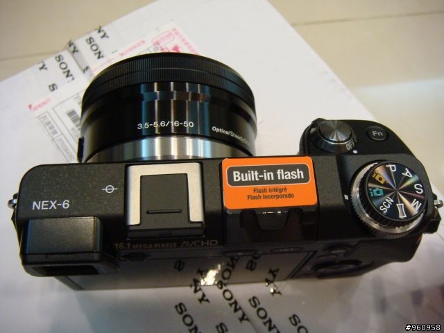 Sony NEX-6 終於到手