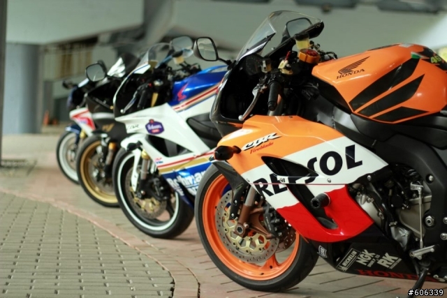 HONDA RR家族外拍