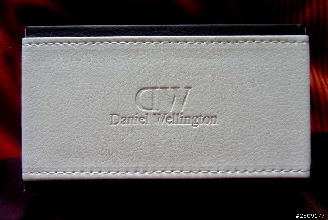 [首次開箱文] Daniel Wellington Oxford 手錶