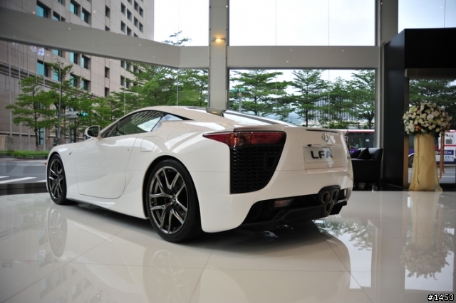 Lexus內湖所LFA展示參觀