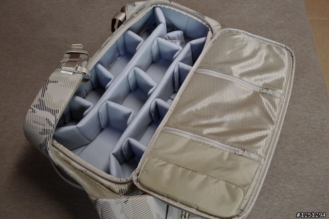 [亂開箱] incase DSLR Pro Pack 迷彩後背包