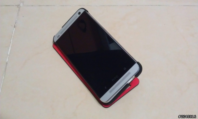 勞工節，犒賞自己的禮物(NEW hTC ONE)