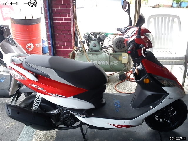 SYM Z1 125補開箱