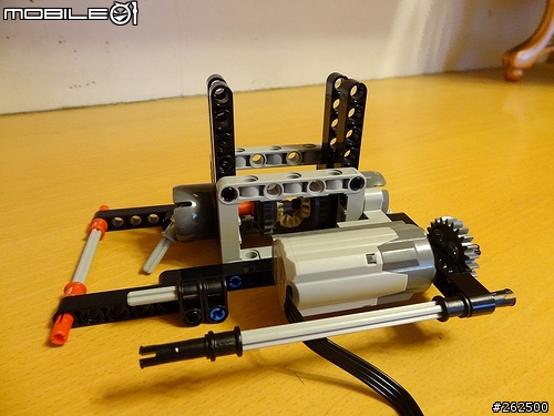 [開箱] LEGO Technic 8110 M-BENZ Unimog U400