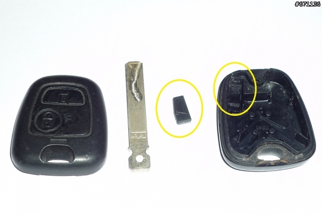 小小的疏忽...  差點把車子當廢鐵賣.....