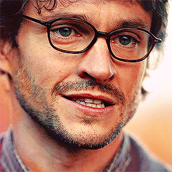 [請益] 眼鏡是哪個牌子?