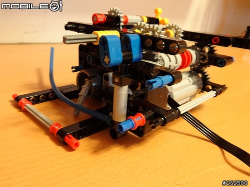 [開箱] LEGO Technic 8110 M-BENZ Unimog U400