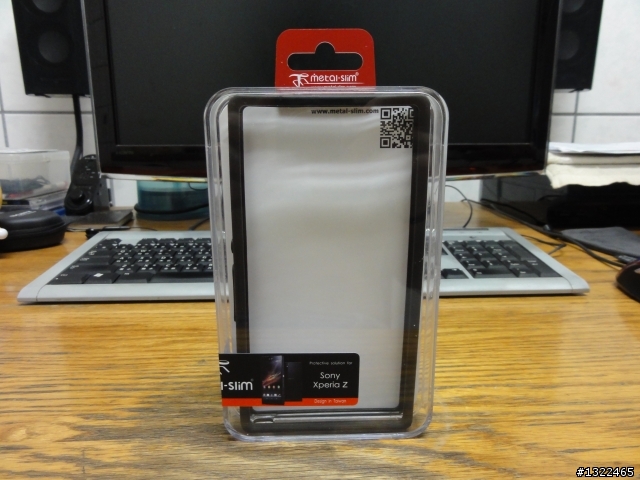 買不到2個月的小Z跳入柏油路面的懷抱....(進化為戰損版XPERIA Z!?)
