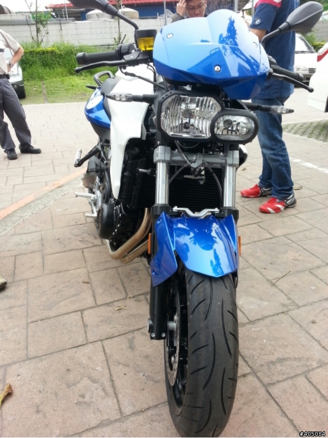 2013年式 BMW F800R 開箱照