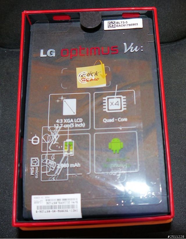 LG Optimus Vu P895 簡單開箱+6/3手機更新