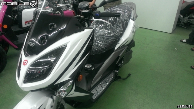 Elite300i [白]不專業開箱文