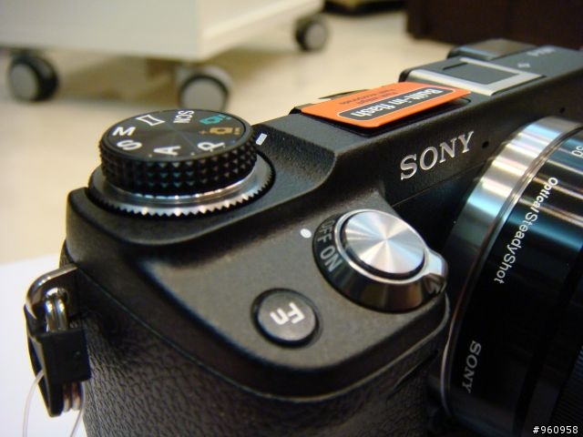 Sony NEX-6 終於到手