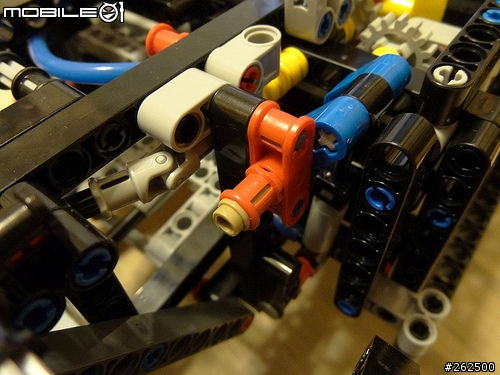 [開箱] LEGO Technic 8110 M-BENZ Unimog U400