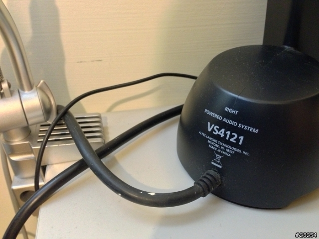 [維修請益] ALTEC LANSING VS4121 想DIY換S端子線材不知有無可能?