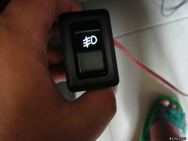 中控台開關LED白光化 DIY