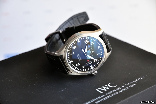 新入手的IWC Mark 17 飛行員留念，順路上nomos 205和手頭幾塊Stowa德表