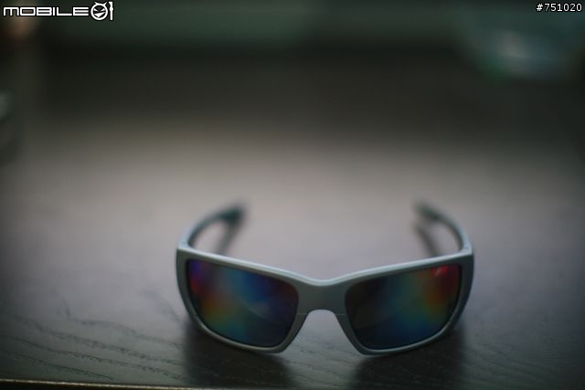 [開箱]OAKLEY  STYLE SWITCH（附加mikli STARCK）