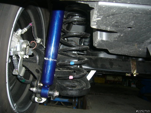 冷門車 Prius 小開箱+底盤小進化