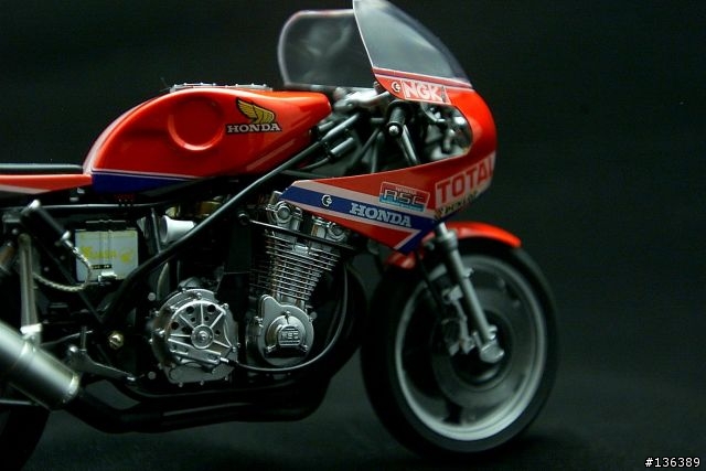 [作品分享]Honda RS1000 拖拉一年才完成自己都快受不了