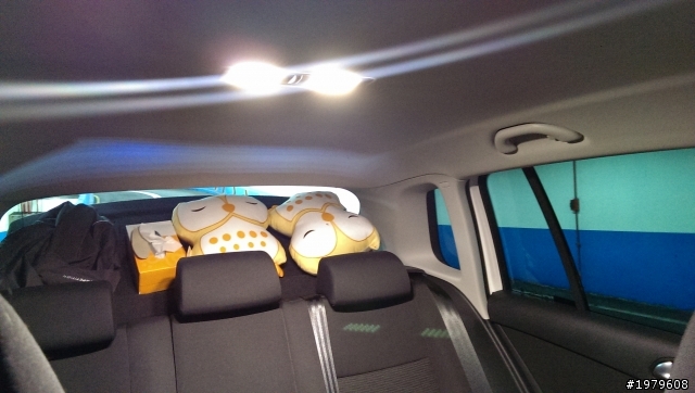 2012 Tiguan 換裝LED室內燈