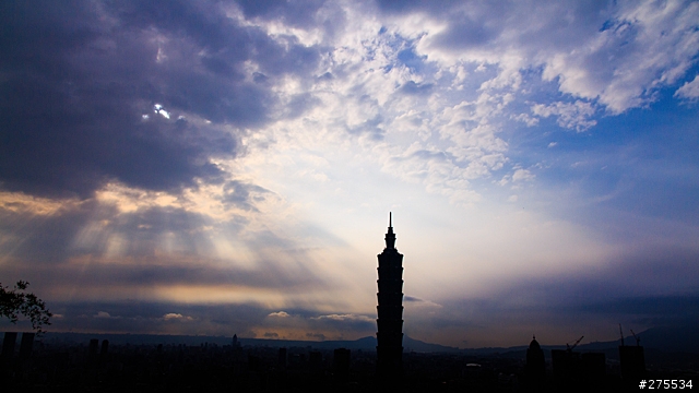 Canon 700D 蓋大樓...