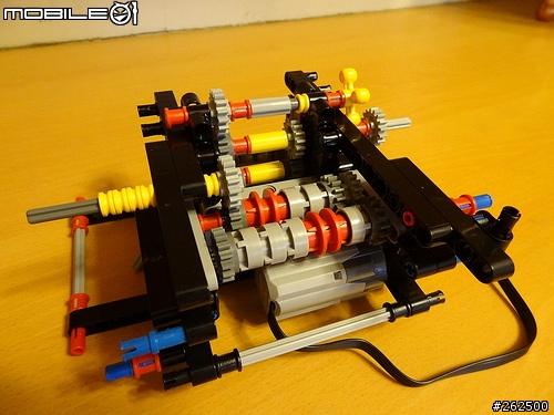 [開箱] LEGO Technic 8110 M-BENZ Unimog U400