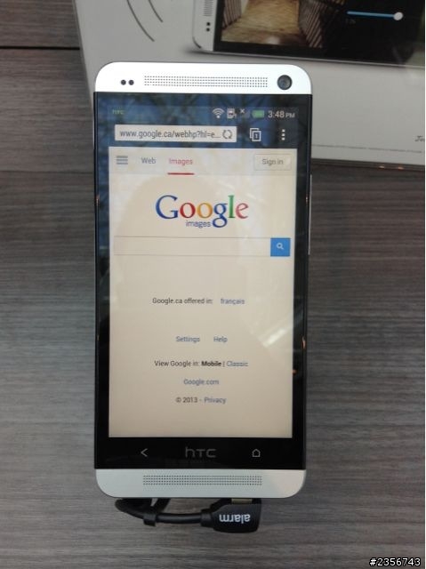加拿大 Htc One showcase