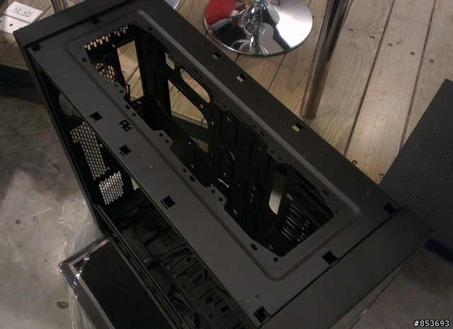 全台首發 corsair 900d開箱
