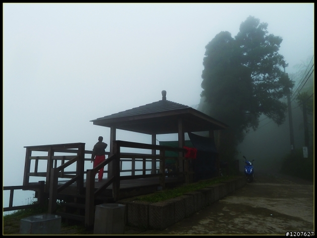 2013.05.15-16_風起雲湧雨下-千萬夜景野營趣！