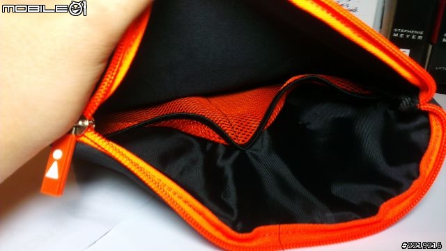 (首開香) 推坑推到老爸去- JBL J88 (圖，文多 慎入)
