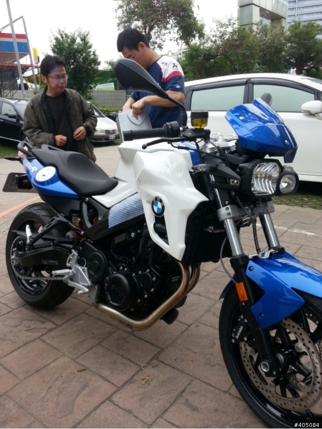 2013年式 BMW F800R 開箱照