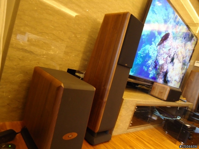 分享文]搬新家.實踐男人夢想中的浪漫SHARP 80吋 &  chario PEGASUS家庭影音劇院系統!!