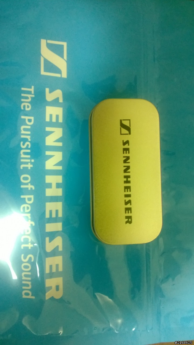 [開箱] SENNHEISER 隨身碟 + 深海熊