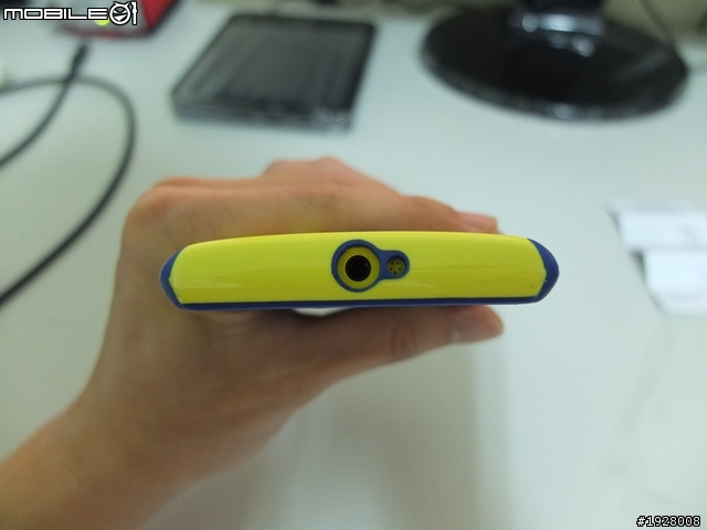 {開箱}CandyShell for Nokia Lumia 920