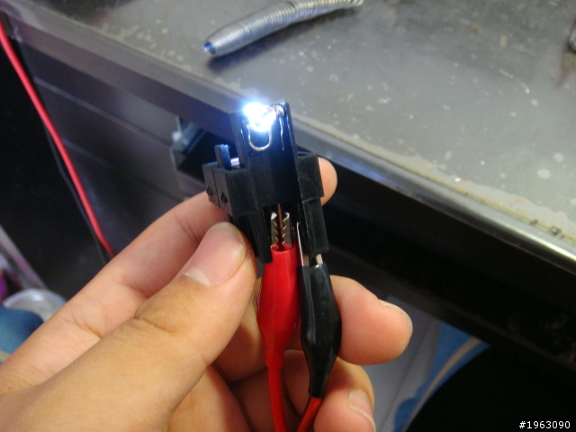中控台開關LED白光化 DIY