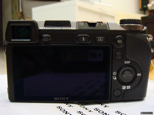 Sony NEX-6 終於到手