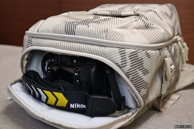 [亂開箱] incase DSLR Pro Pack 迷彩後背包