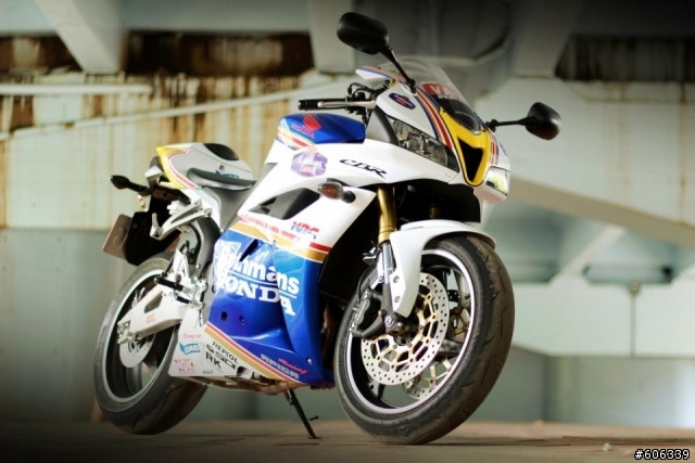 HONDA RR家族外拍