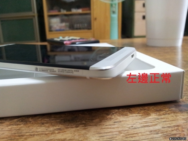 運氣差...螢幕入毛送修 回來變一堆瑕疵 = =