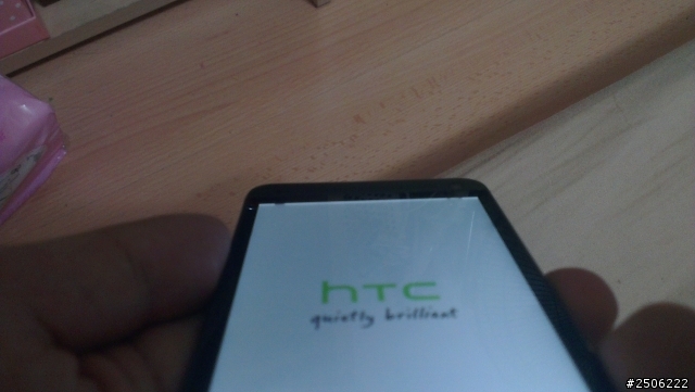 new HTC one 這樣正常嗎???