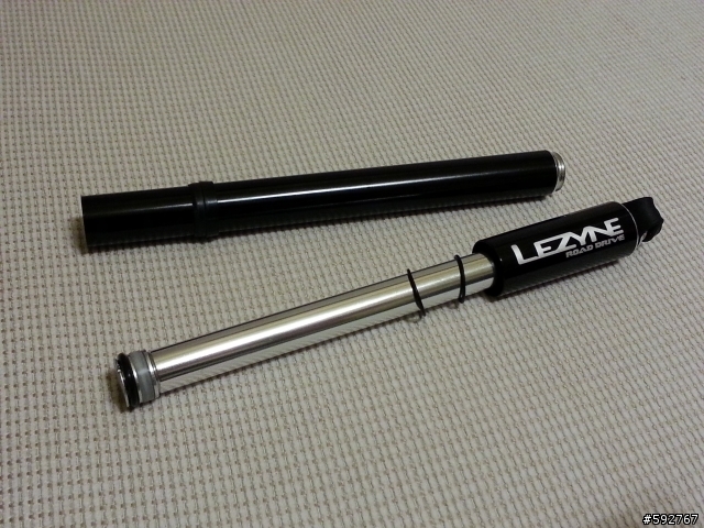 請問LEZYNE ROAD DRIVE被分解了~ 還有救嗎?