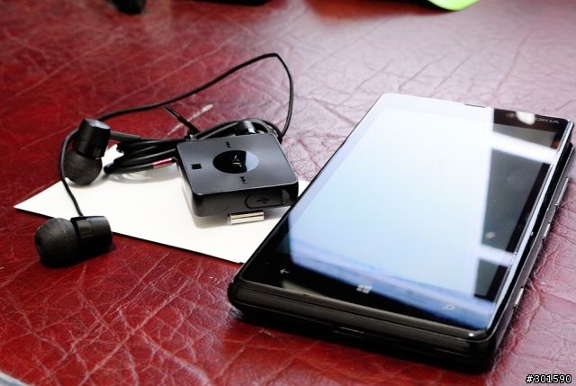 Nokia Lumia 820 隨便開箱